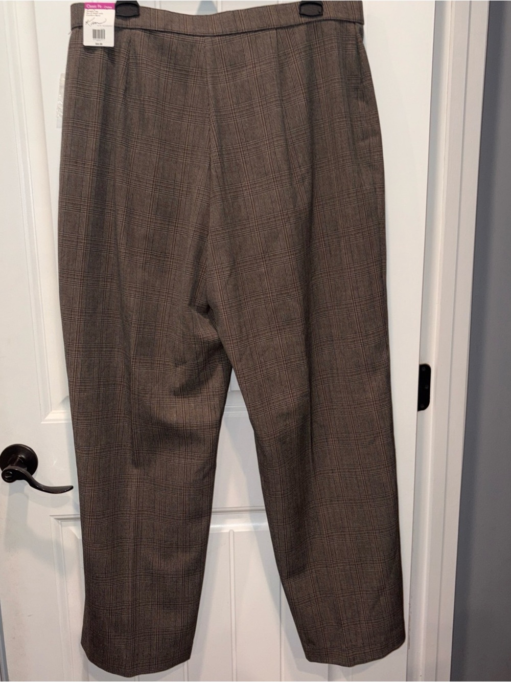 Kim Roger’s Classic Fit Chelsea 16R Woman’s Brown Plaid Trousers NWT